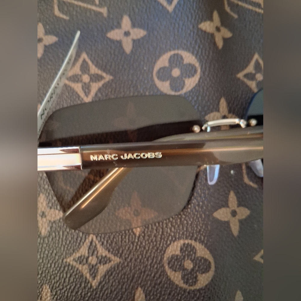 Marc Jacobs Rimless Sunglass $260.00 Retail Great FALL Color! - Picture 4 of 7